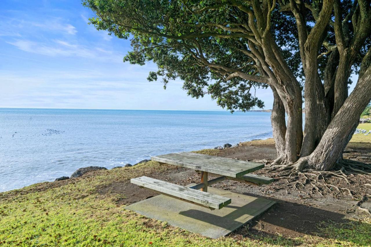 Ekhaya - New Plymouth Holiday Home ภายนอก รูปภาพ